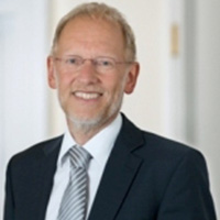 Dr. Ekkehard Heinze